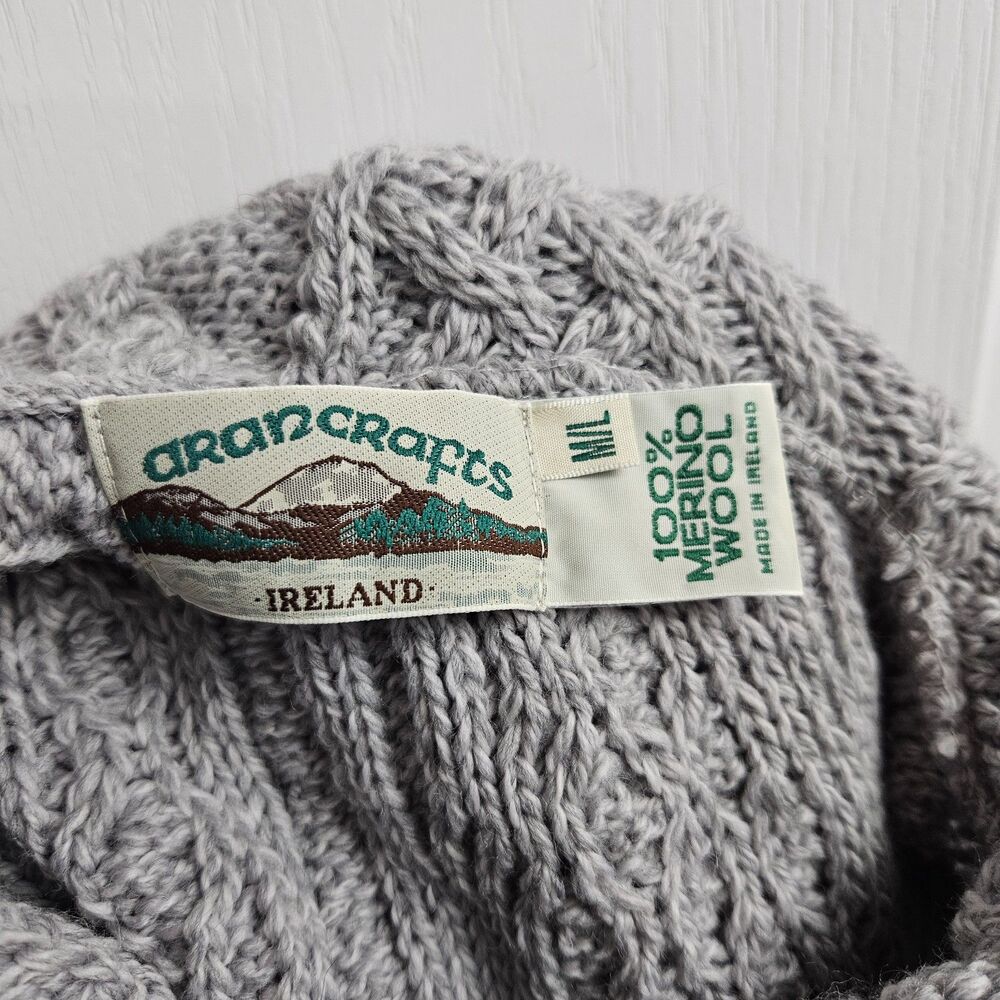 Aran Crafts Merino Wool Made in Ireland Shawl / Poncho Size M/L Cable Knit - Picture 5 of 6